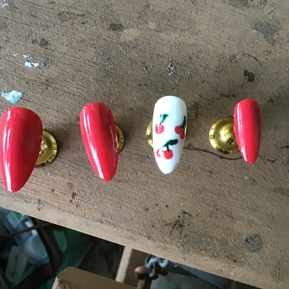 Almond red cherry nails - Picture 1 of 3